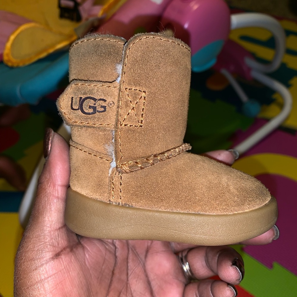 INFANT UGG BOOTS